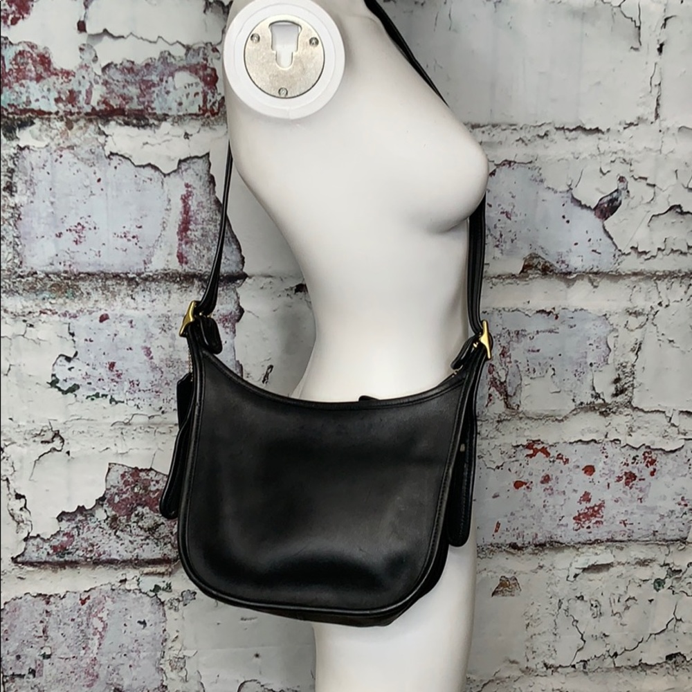 Vintage black coach leather purse